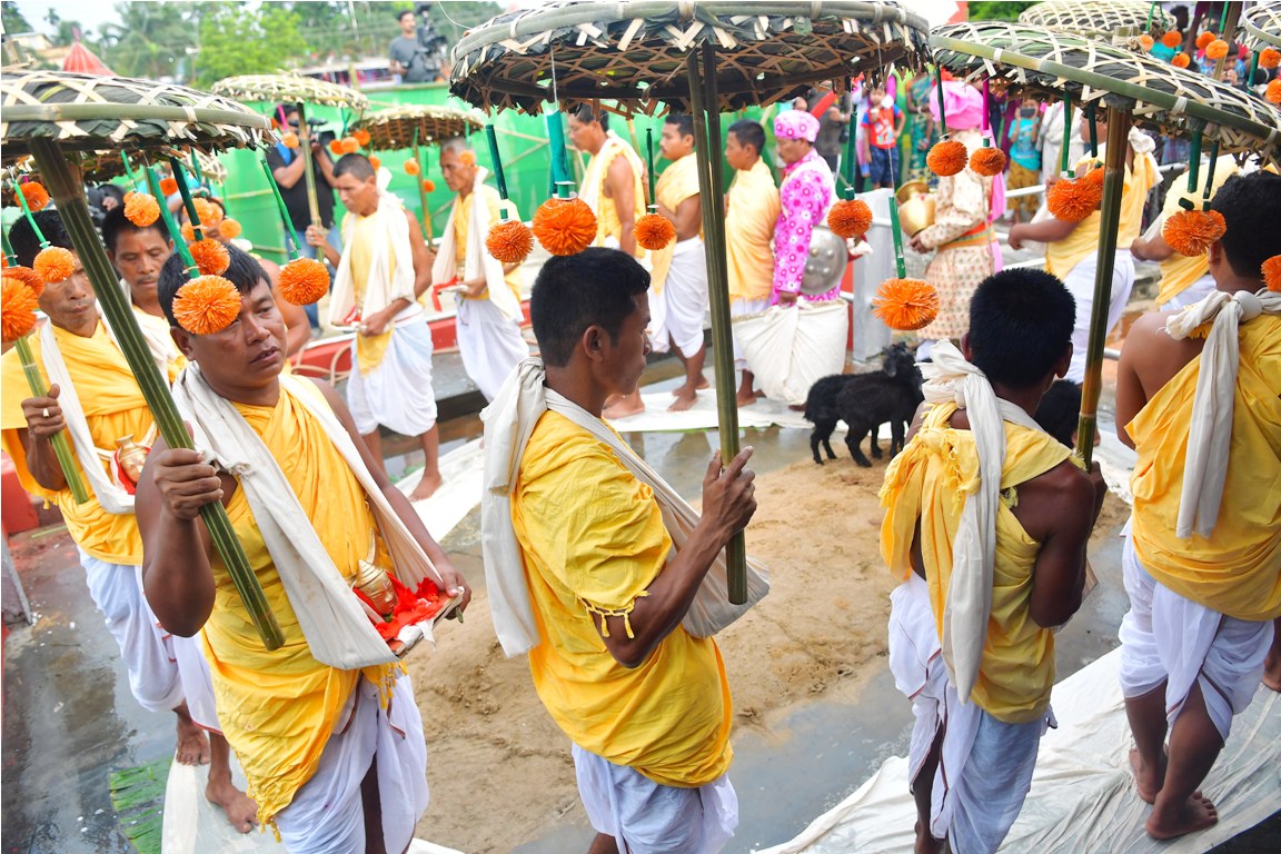 Traditional Kharchi festival begins at the temple of 14 dirties with performing rituals at the temple